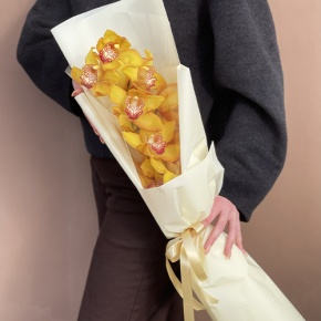 Букет из желтой орхидеи в Королеве