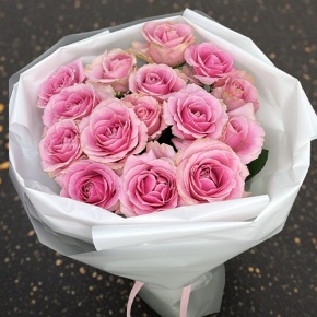 Букет из 15 пудровых роз (70 см) в Королеве