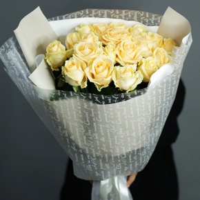 Букет из 19 роз Аваланж (70 см) в Королеве