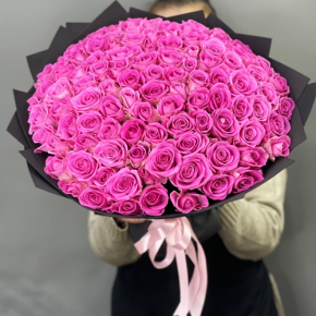 Букет 101 розовой розы Кения (40 см) в Королеве