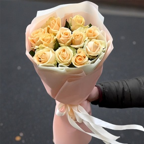 Букет из 11 роз Пич Аваланж (60 см) в Королеве