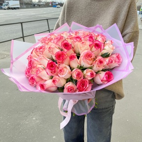 Букет 51 роза Джумилия (40 см) в Королеве