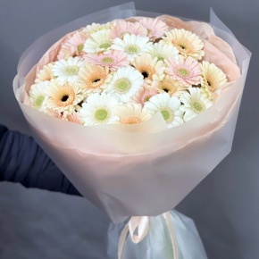 Букет "Гера" из 25 гербер в Королеве