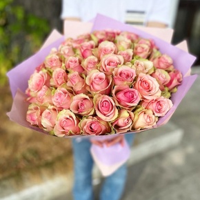 Букет 51 роза Бэлла Роса (40 см) в Королеве