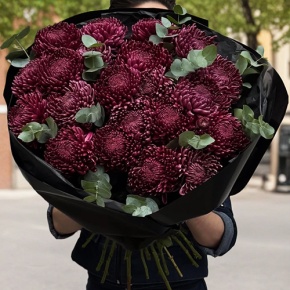 Букет из 21 винной хризантемы Бигоуди в Королеве