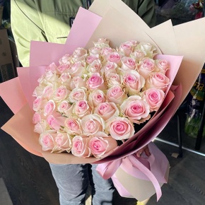 Букет 101 роза Свит ревиваль (60 см) в Королеве