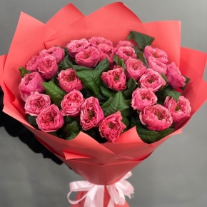 Букет из 25 махровых пионовидных роз Риджентс парк  (70 см) в Королеве
