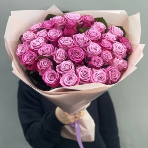 Букет из 51 розы Космик (50 см) в Королеве