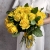 Букет из 25 лимонных роз с рускусом (40 см) в Королеве Букет из 25 лимонных роз с рускусом (40 см) в Королеве